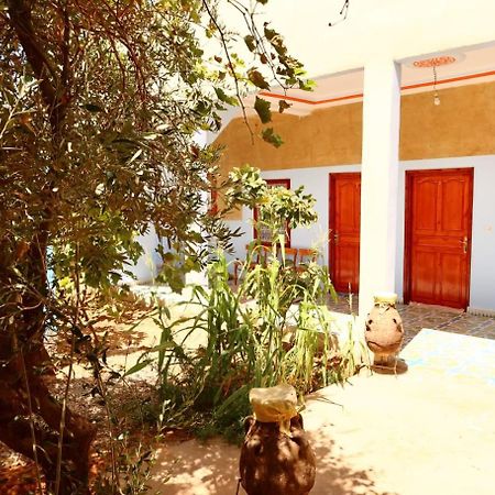 Gite D'Etape Ziz Oasis Achbarou Ngoại thất bức ảnh