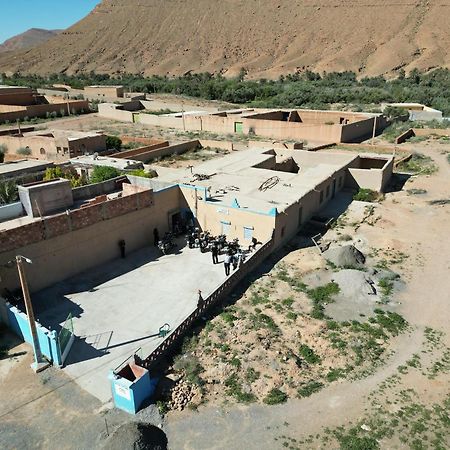 Gite D'Etape Ziz Oasis Achbarou Ngoại thất bức ảnh