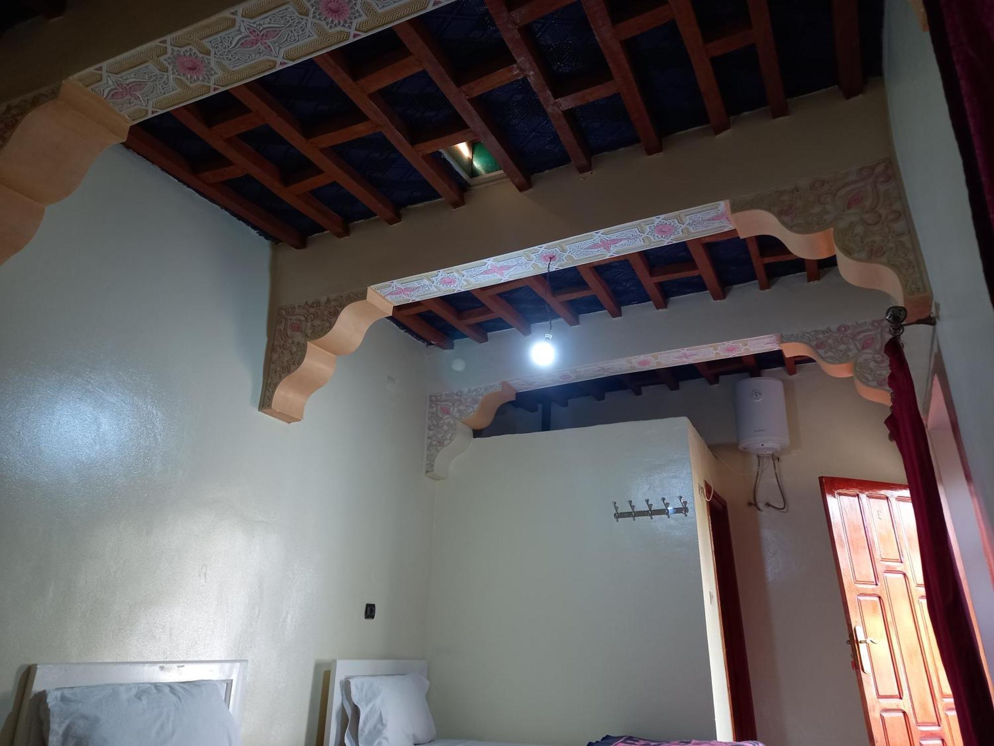 Gite D'Etape Ziz Oasis Achbarou Ngoại thất bức ảnh