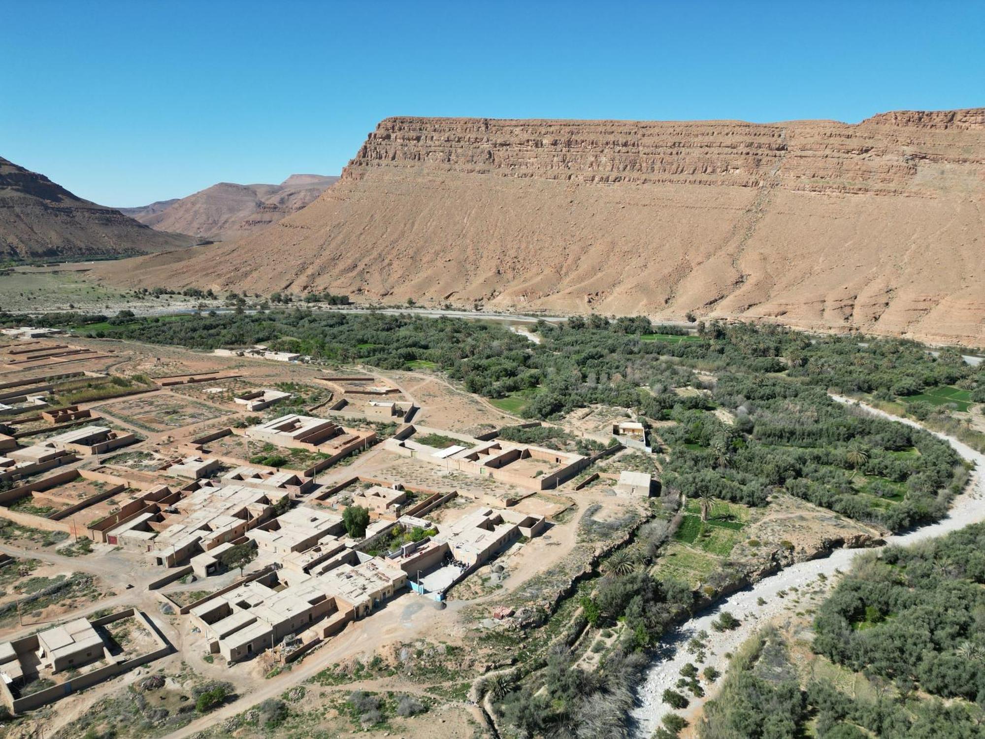 Gite D'Etape Ziz Oasis Achbarou Ngoại thất bức ảnh